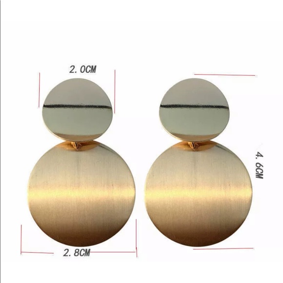 Gold Drop Metal Statement Earrings - Picture 4 of 5